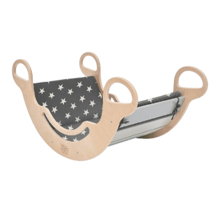 Il Cuscino morbido a stelle di BusyKids ha le dimensioni perfette per l'Altalena a dondolo Il Cuscino morbido a stelle di BusyKids ha le dimensioni perfette per l'Altalena a dondolo