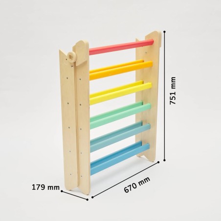 Il Triangolo di arrampicata Pikler di BusyKids è facile da piegare e chiudere Il Triangolo di arrampicata Pikler di BusyKids è facile da piegare e chiudere