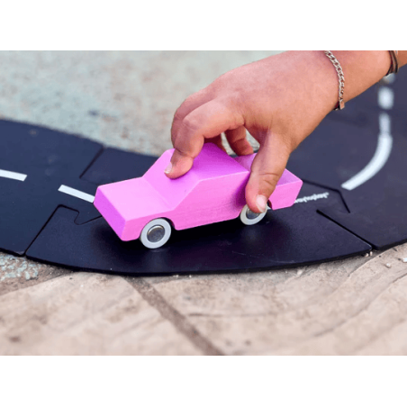 Tanti segmenti da abbinare per creare tanti percorsi Tanti segmenti da abbinare per creare tanti percorsi