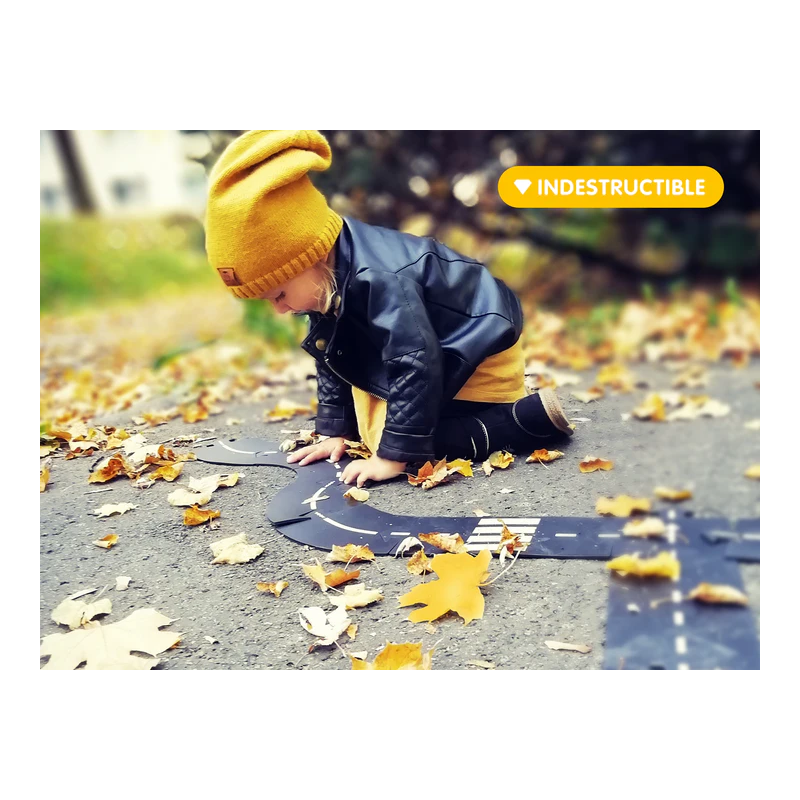 Tutti i pezzi della pista flessibile King of the Road di Waytoplay sono resistenti all'acqua Tutti i pezzi della pista flessibile King of the Road di Waytoplay sono resistenti all'acqua