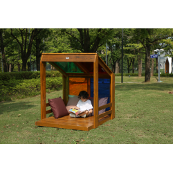 Ideale per i bambini come angolo della lettura la Casetta Arcobaleno in Legno da Esterno per Bambini di Wisdom