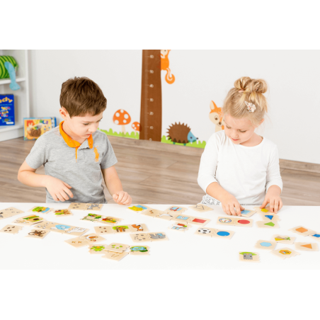 I puzzle Cognito Shapes sviluppano anche le relazioni sociali attraverso il gioco I puzzle Cognito Shapes sviluppano anche le relazioni sociali attraverso il gioco