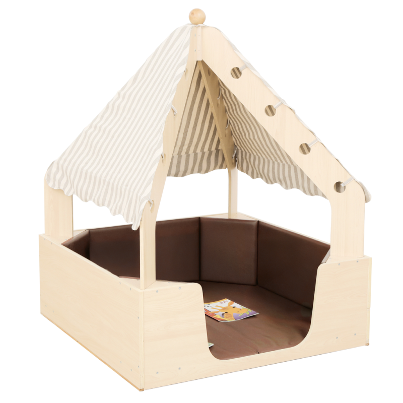 Interamente in legno sicura e accogliente la Casetta Gioco in Legno per Bambini di Wisdom