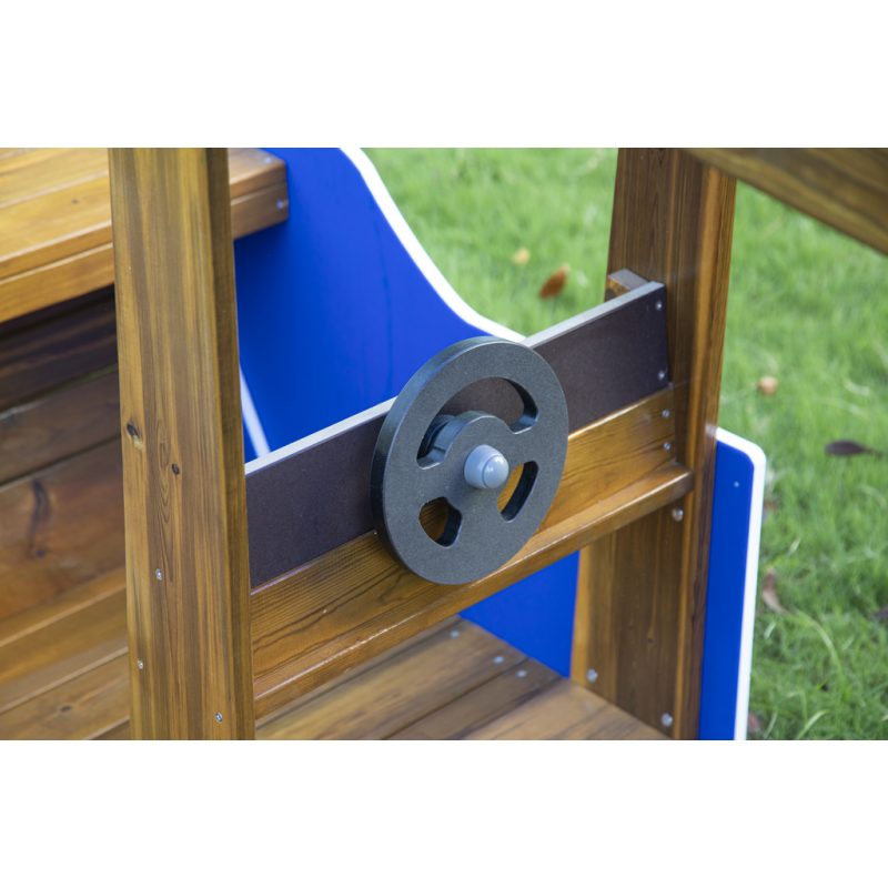 Dotata di mini timone per grandi avventure questa Barca in Legno da Esterno per Bambini di Wisdom
