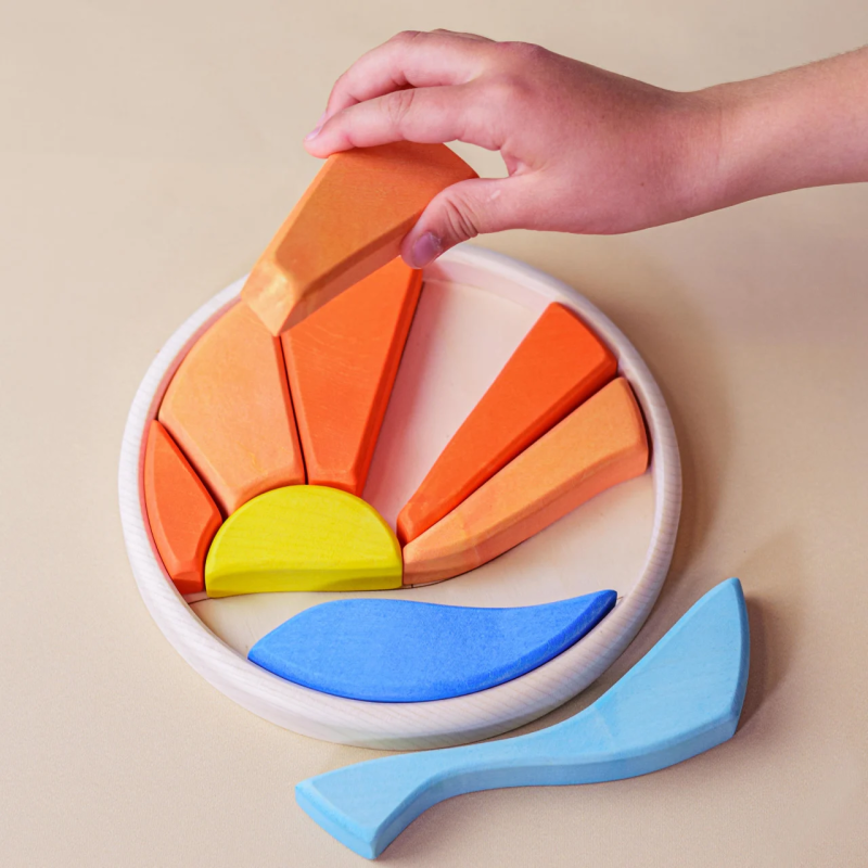 Tanti pezzi in legno massello sicuri e resistenti della BumbuToys Tanti pezzi in legno massello sicuri e resistenti della BumbuToys