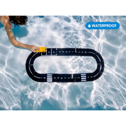 Esempio di come si può attaccare una pista Expressway di Waytoplay su ogni superficie Esempio di come si può attaccare una pista Expressway di Waytoplay su ogni superficie
