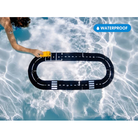 Esempio di come si può attaccare una pista Expressway di Waytoplay su ogni superficie Esempio di come si può attaccare una pista Expressway di Waytoplay su ogni superficie