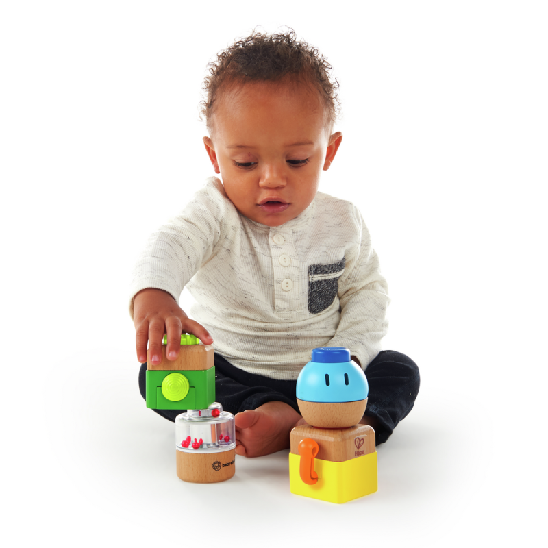 Il Set blocchi sensoriali di legno di hape sviluppa le capacità motorie e sensoriali del bambino Il Set blocchi sensoriali di legno di hape sviluppa le capacità motorie e sensoriali del bambino