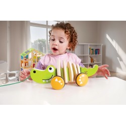 Il Coccodrillo da tirare di Hape diventerà il compagno di avventure per il tuo bambino Il Coccodrillo da tirare di Hape diventerà il compagno di avventure per il tuo bambino