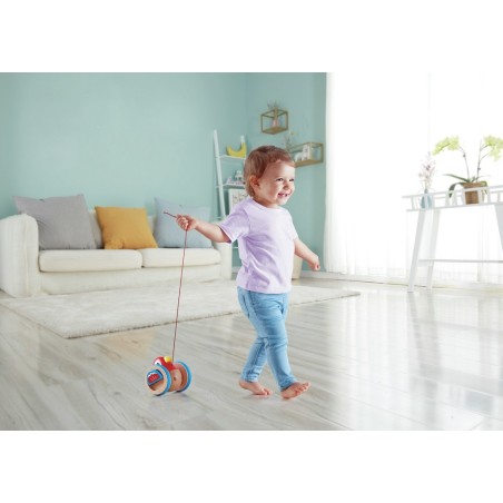 L'Uccellino in legno di Hape aiuta il bambino a coordinare i primi passi L'Uccellino in legno di Hape aiuta il bambino a coordinare i primi passi