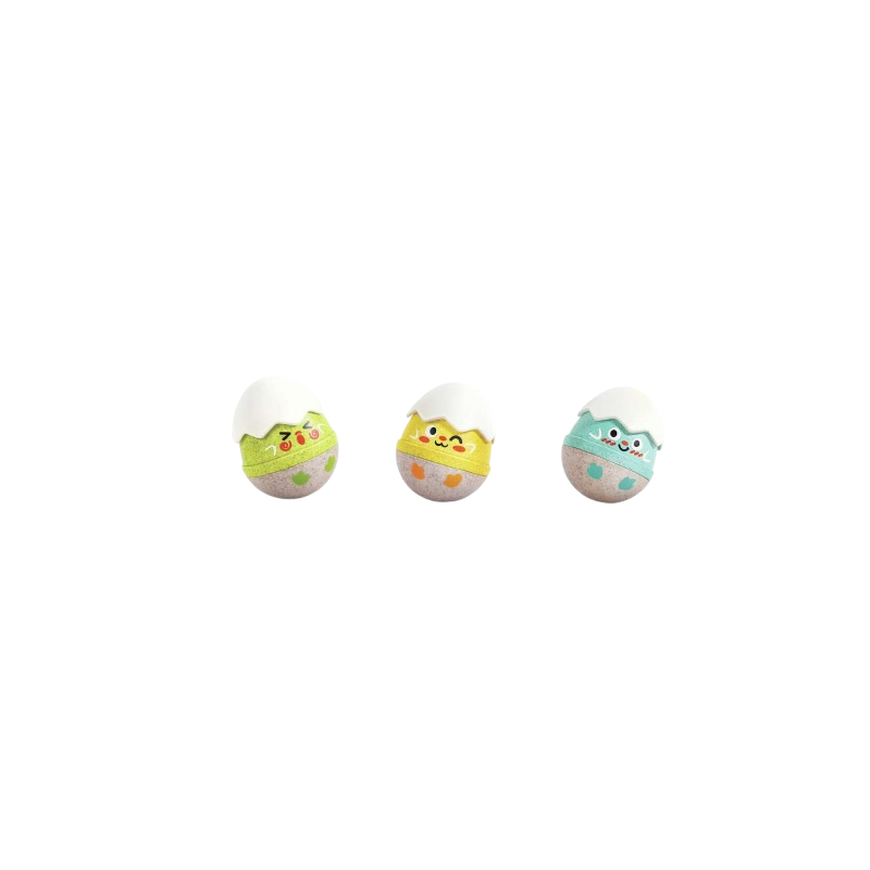 3 adorabili sonagli a forma di pulcini con guscio della Hape