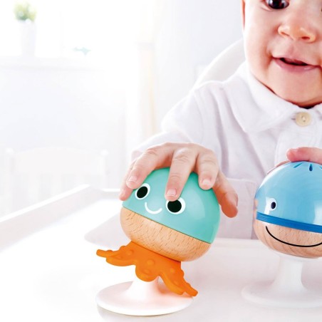 Ogni articolo del set sensoriale della Hape ha una funzione specifica per il bambino Ogni articolo del set sensoriale della Hape ha una funzione specifica per il bambino