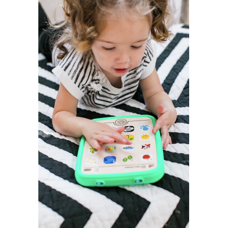 Il Tablet Magic touch di Hape aiuta i bambini a imparare numeri, colori e prime parole Il Tablet Magic touch di Hape aiuta i bambini a imparare numeri, colori e prime parole