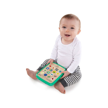 Totalmente sicuro e resistente il Tablet Magic touch di Hape per bambini dai 6 mesi Totalmente sicuro e resistente il Tablet Magic touch di Hape per bambini dai 6 mesi