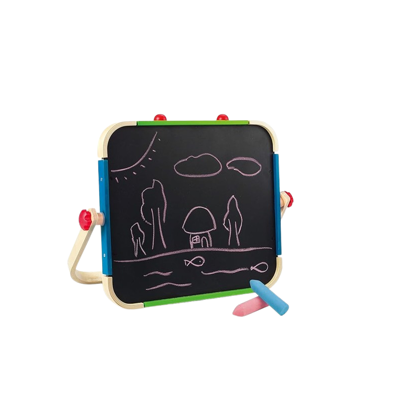 La lavagnetta portatile double face di Hape è dotata di gessetti colorati per scatenare la fantasia La lavagnetta portatile double face di Hape è dotata di gessetti colorati per scatenare la fantasia