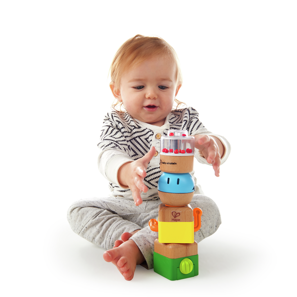 Il set con i blocchi sensoriali di Hape adatto ai bambini dai 3 mesi in su