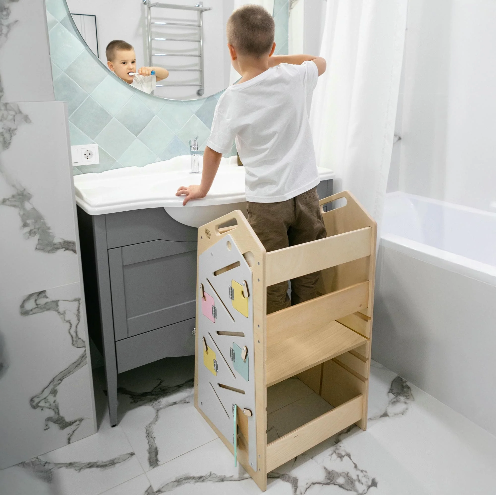 come usare la torre montessoriana