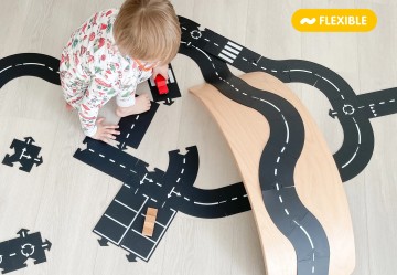 Costruzioni e piste stradali: perché restano tra i giochi preferiti dai bambini