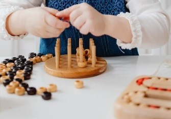Cosa sono i giochi STEAM per bambini e quali capacità sviluppano Cosa sono i giochi STEAM per bambini e quali capacità sviluppano